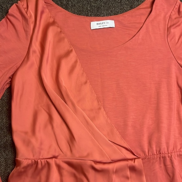 Bailey 44 Peach Rose Wrap Style Blouse with Satin Style Overlay sz Large - Picture 3 of 9